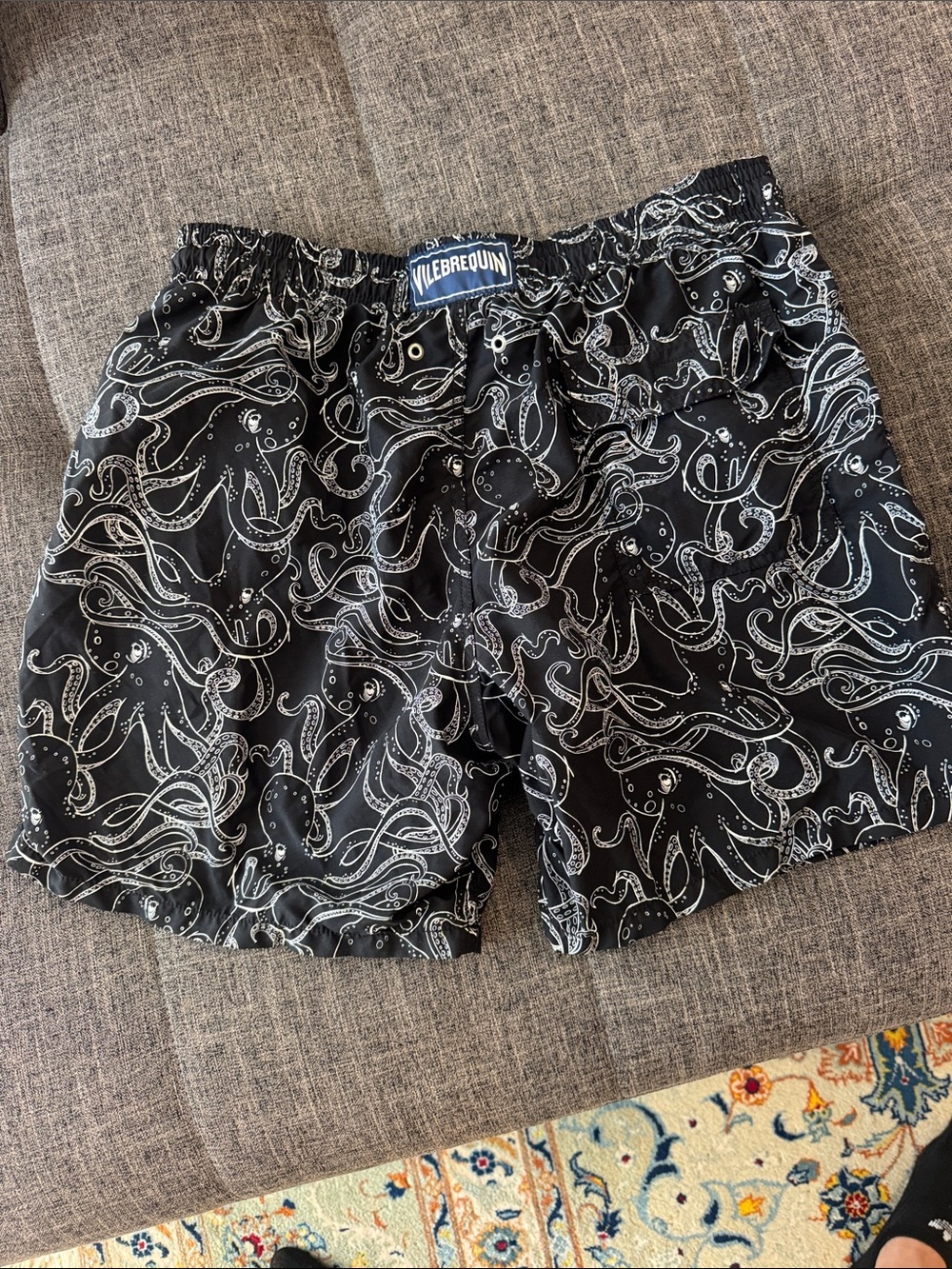 Vilebrequin Black/White Octopus Print Swim Shorts- XL - Picture 3 of 3